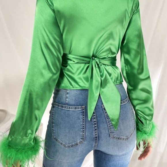 GREEN Statement Maker Fuzzy feather Cuff Blouse - Picture 9 of 9